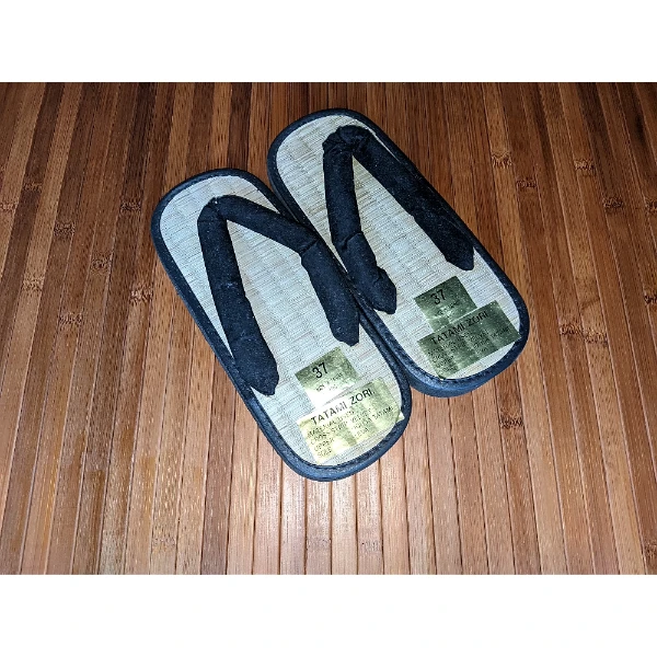 Zapatillas zori